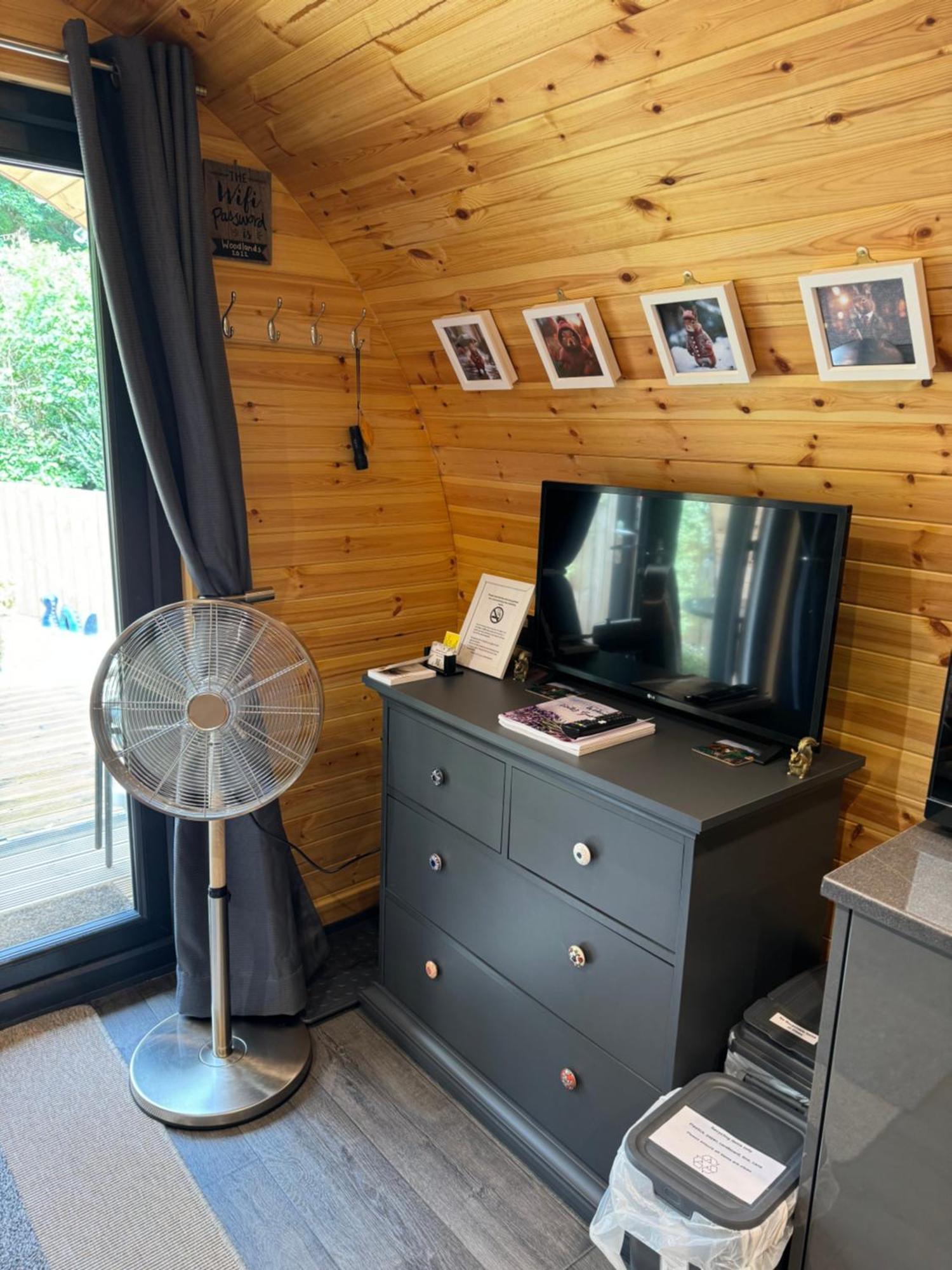 Loch Ness Woodland Pods Otel Drumnadrochit Dış mekan fotoğraf